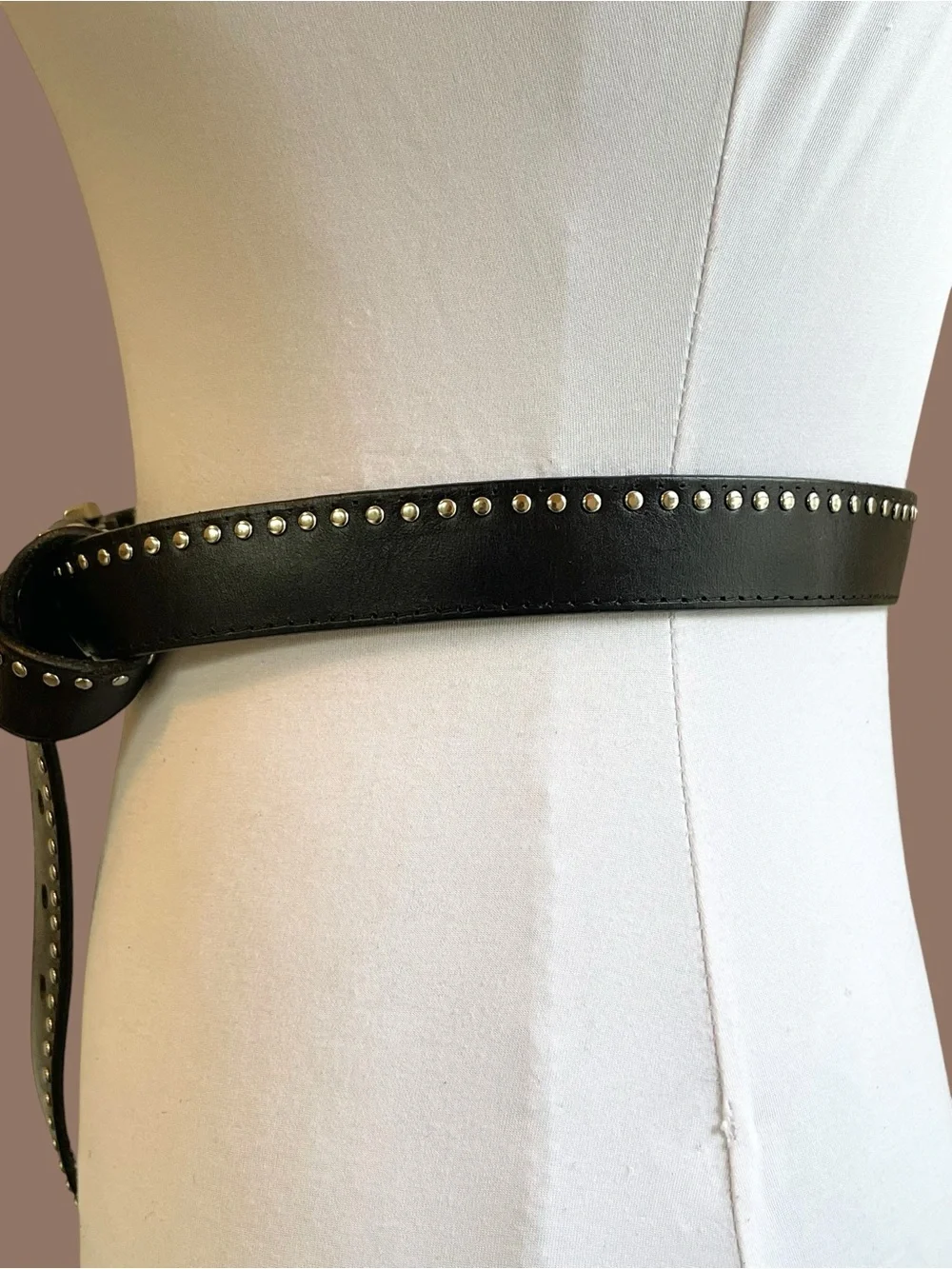 Black Studded Leather Belt 90s Size M/L